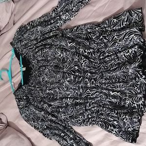 Long sleeve dress shirt